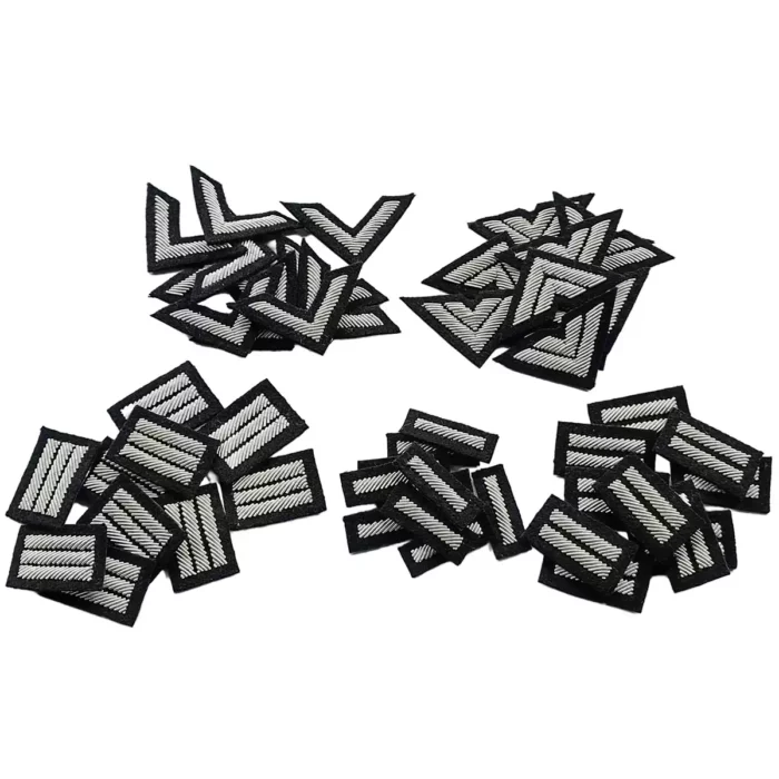 Dystynkcje-do-beretu-i-czapki-garnizonowej-czarne