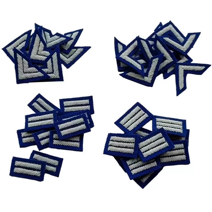 Dystynkcje-do-beretu-i-czapki-garnizonowej-granatowe