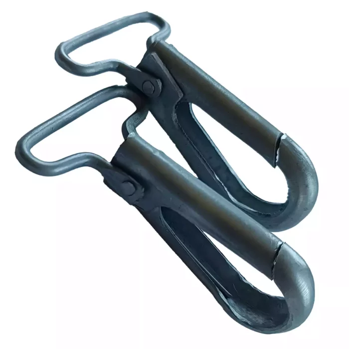 Karabinczyk-do-paska-chlebaka-wz-25_01